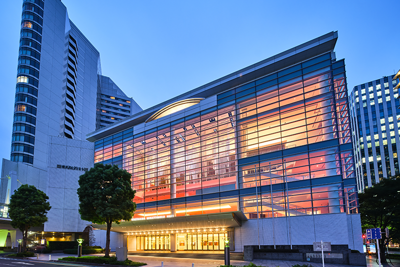 横浜みなとみらいホール外観